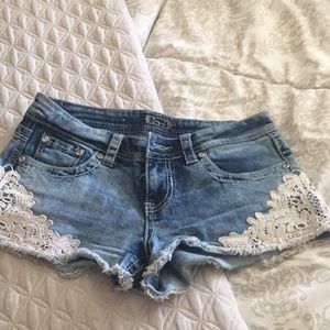Shyanne lace short